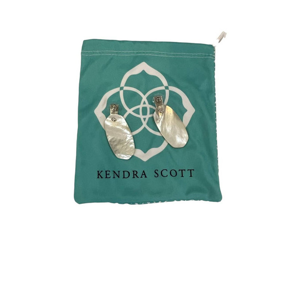 KENDRA Scott Ivory Silver Oval Drop Mother of Pearl Statement Earrings - Picture 6 of 10